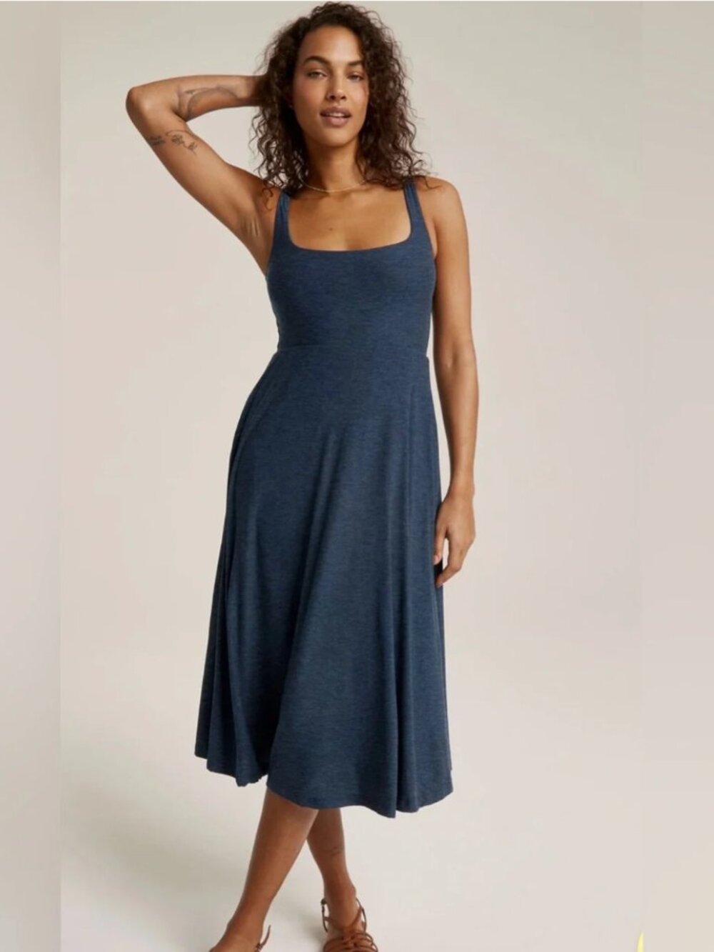 Beyond Yoga Featherweight At The Ready Square Neck Midi Dress Navy M